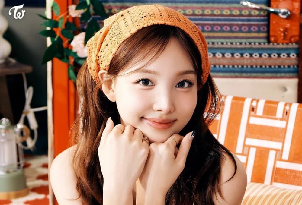 TWICE娜璉驚喜現身Charlie Puth韓國首場體育場演唱會 合唱《We Don't Talk Anymore》